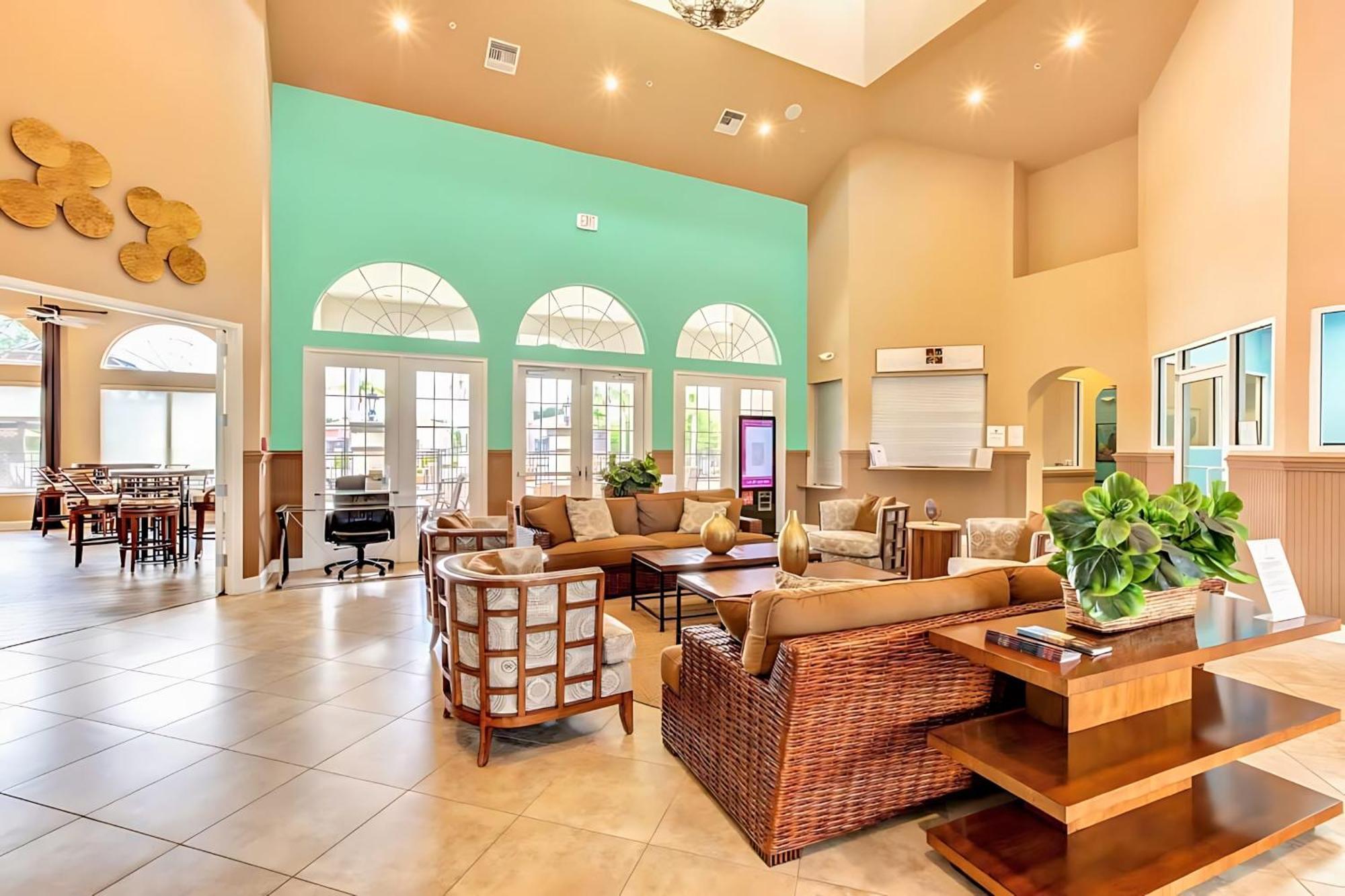 Hébergement de vacances Family - 6br Mansion - Private Pool, Theater, Bbq And *