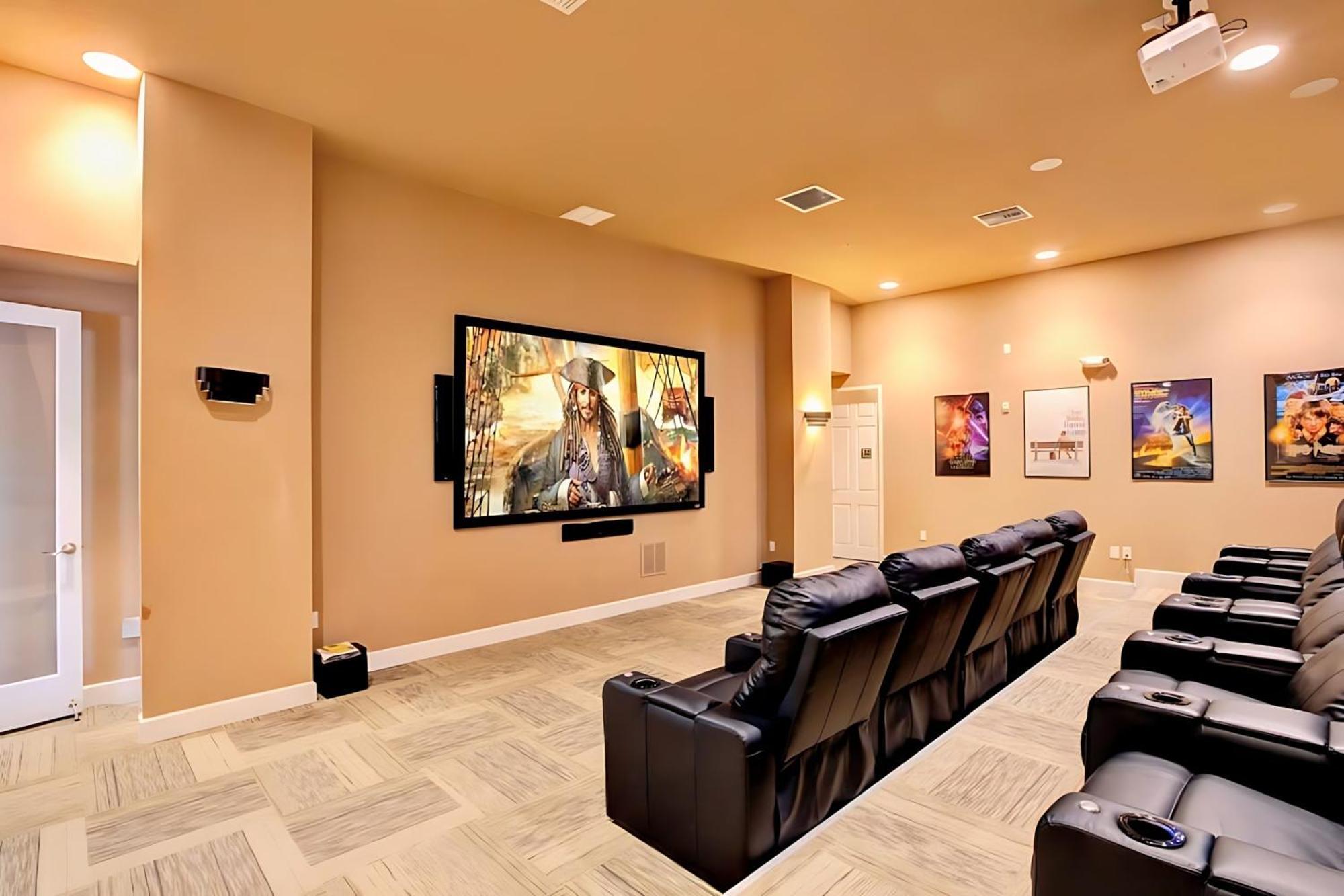 Family - 6br Mansion - Private Pool, Theater, Bbq And Hébergement de vacances Kissimmee