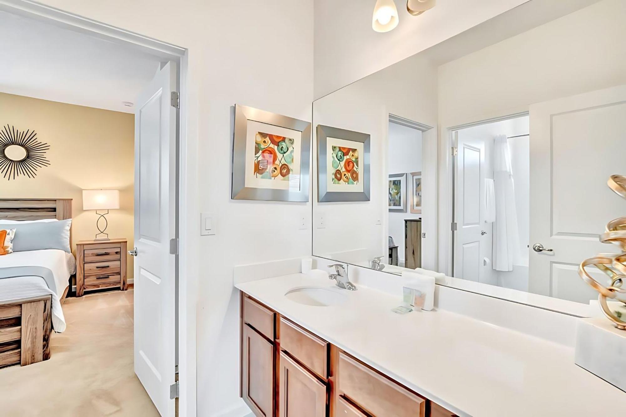 Family - 6br Mansion - Private Pool, Theater, Bbq And Kissimmee