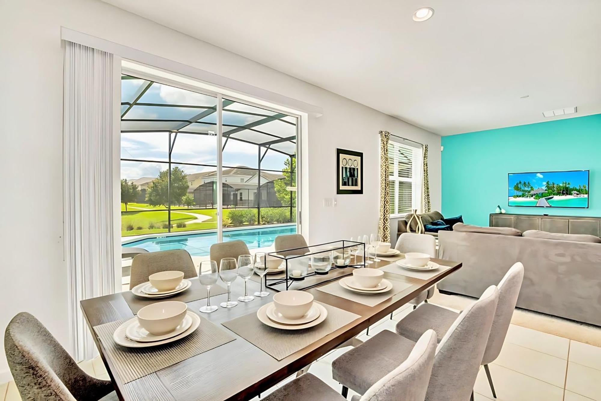 Hébergement de vacances Family - 6br Mansion - Private Pool, Theater, Bbq And *